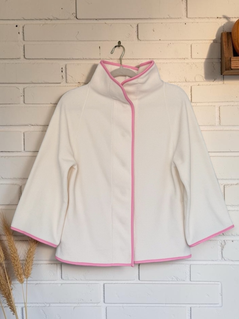 910 Dudley Stephens Catalina Jacket Cream Prism Pink Vello Fleece Small NWT